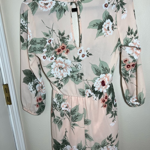 Charlotte Russe romper - Picture 3 of 4